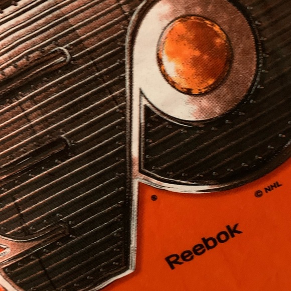 🏒 Philadelphia Flyers Logo T Shirt - Picture 2 of 4